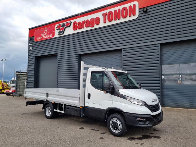 IVECO DAILY 35-180 PLATEAU 4.40M