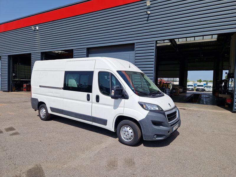 PEUGEOT BOXER DOUBLE CABINE